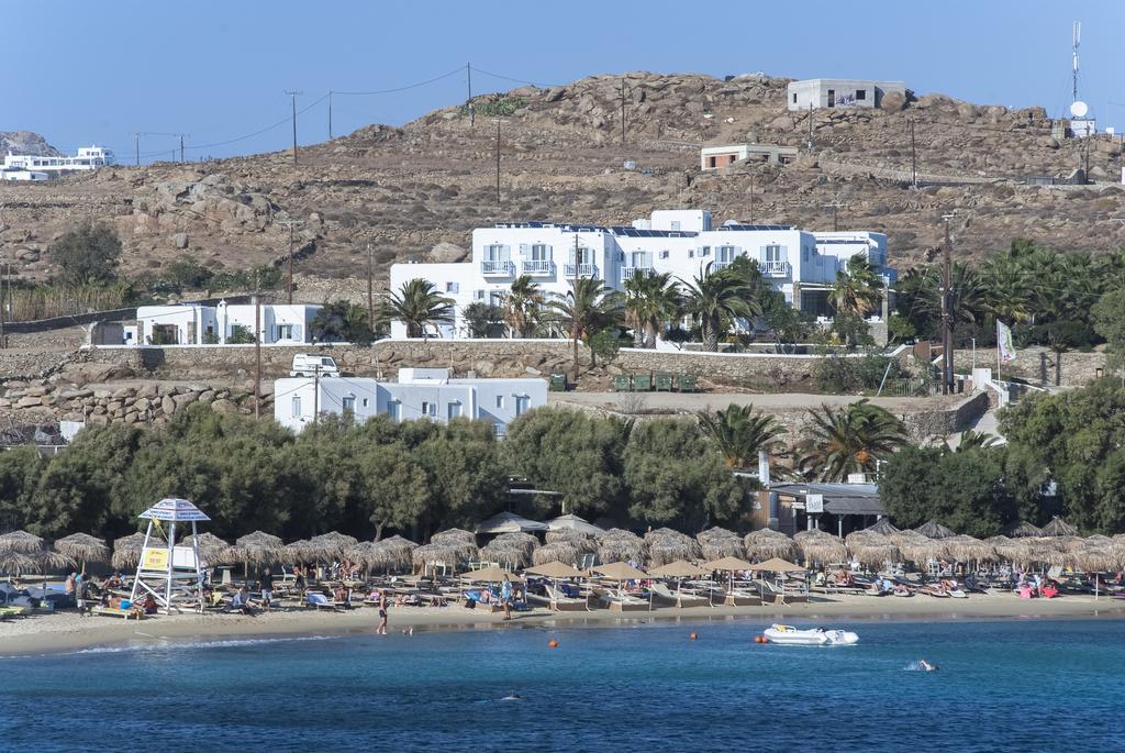 Zephyros Aparthotel Paraga  Exterior photo