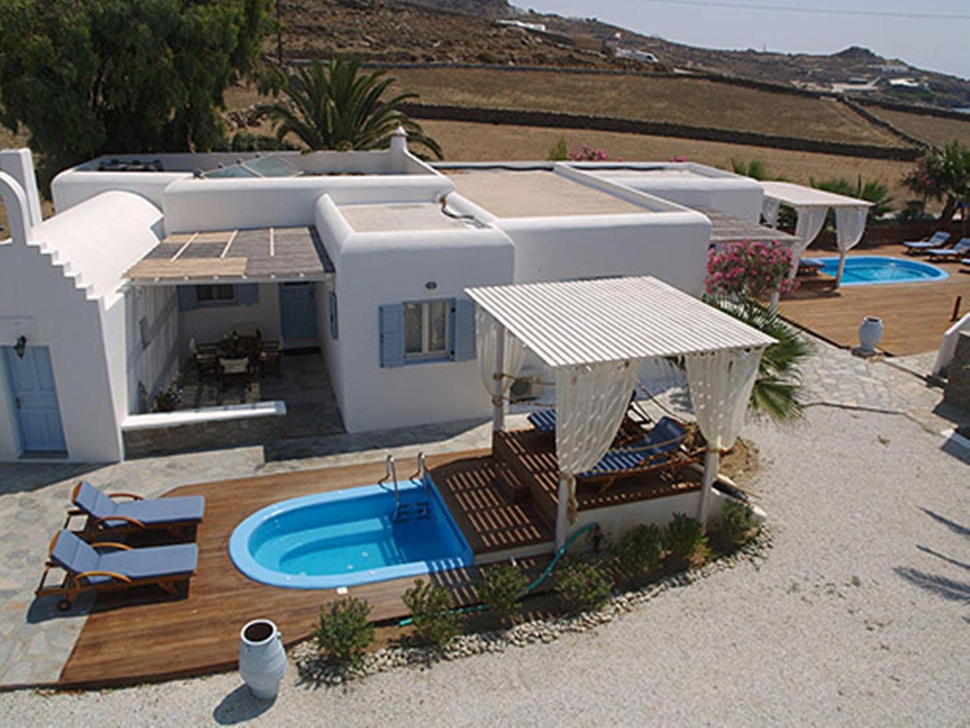 Zephyros Aparthotel Paraga  Exterior photo
