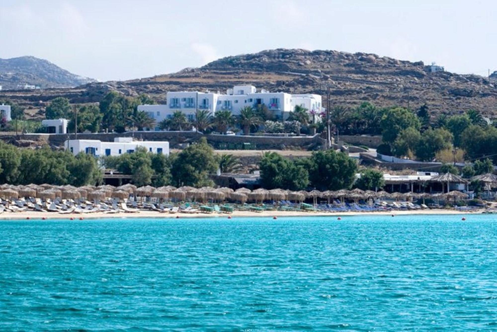 Zephyros Aparthotel Paraga  Exterior photo