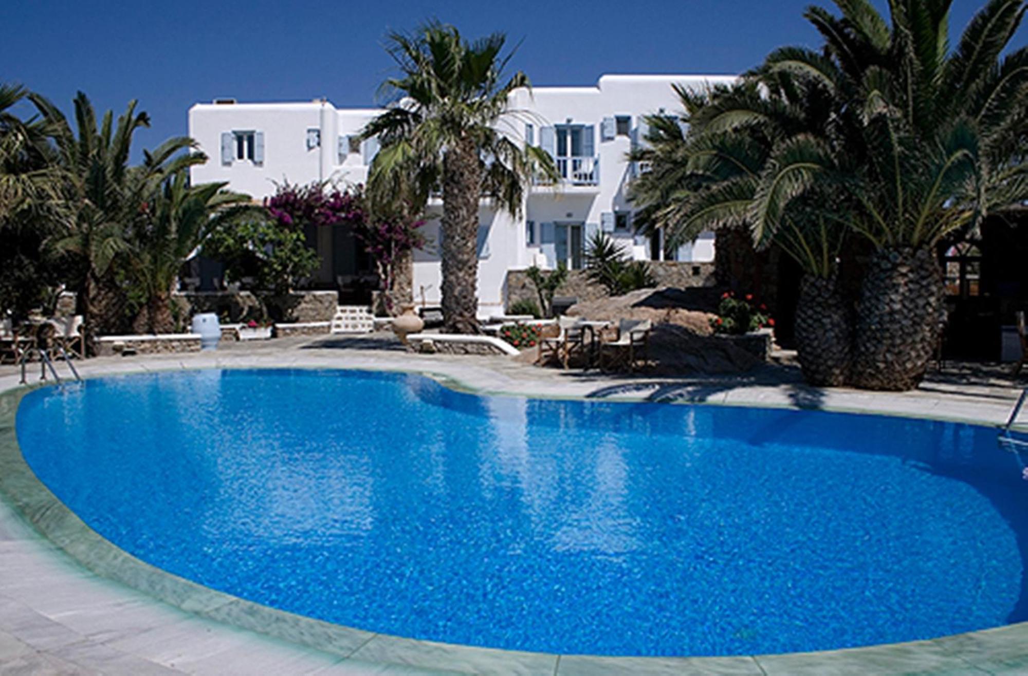 Zephyros Aparthotel Paraga  Exterior photo
