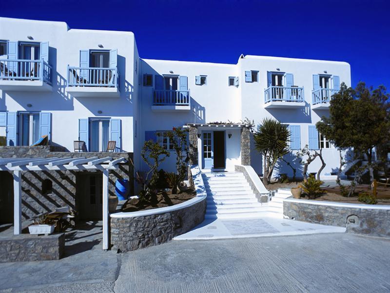 Zephyros Aparthotel Paraga  Exterior photo